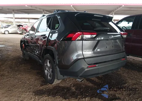 2024 Toyota Rav4 Xle z USA, uszkodzony, nr VIN 2T3W1RFV1RC256754